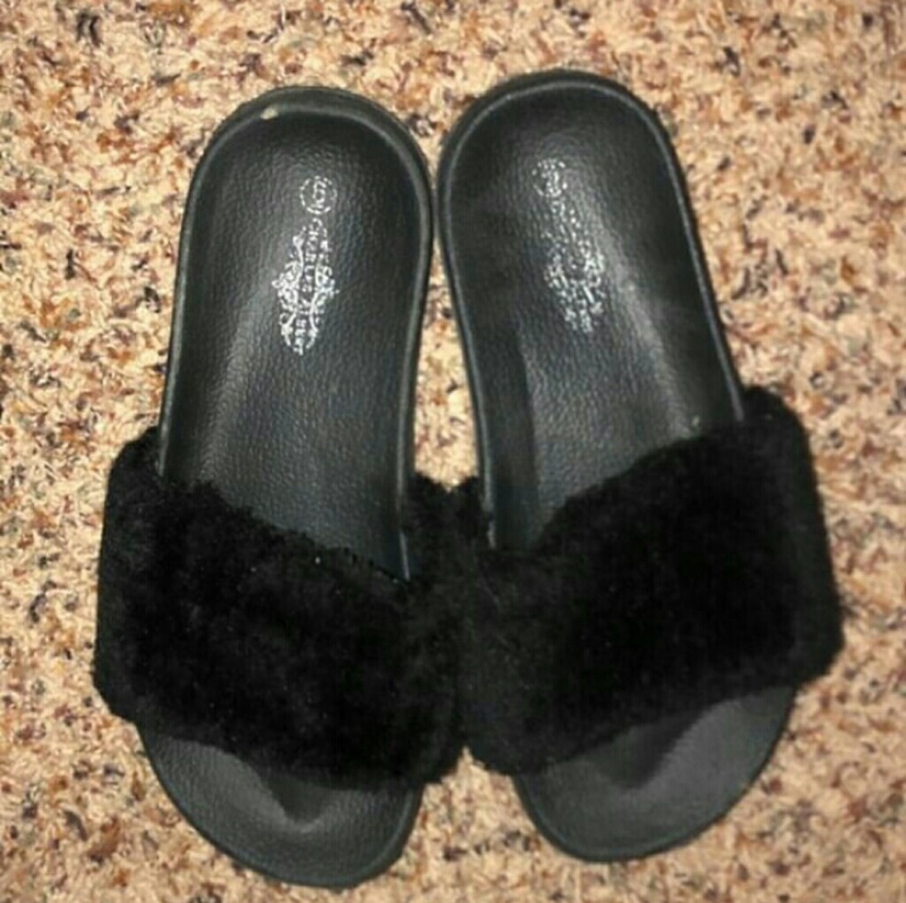 Blacks slides